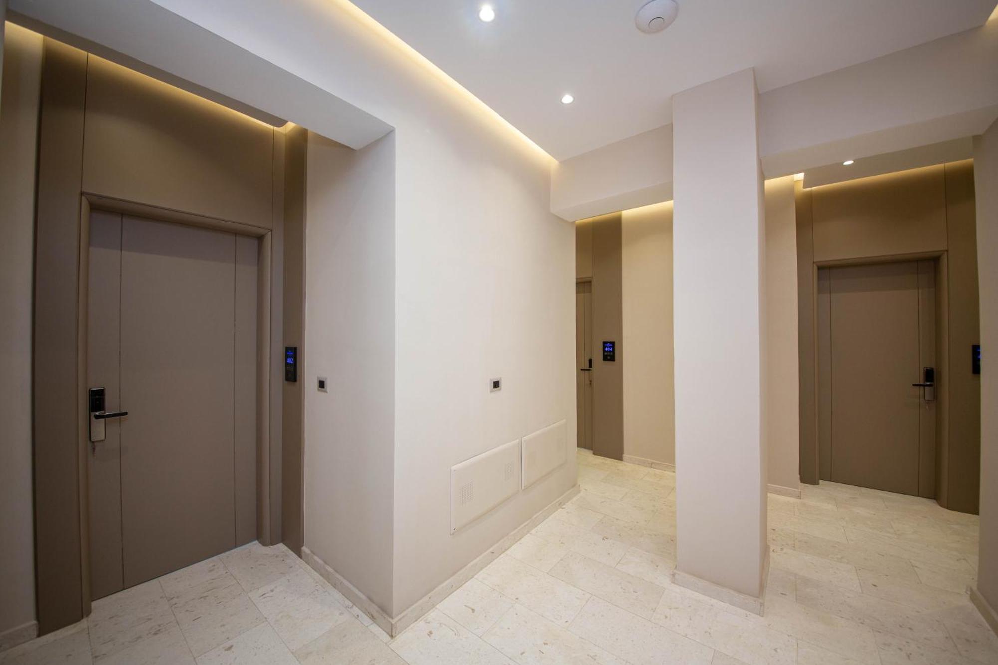 Hotel Royal Radhimë المظهر الخارجي الصورة